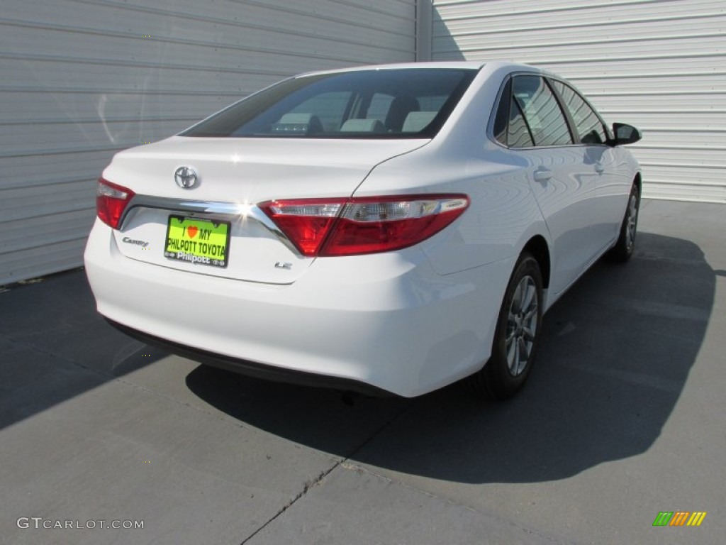 2015 Camry LE - Super White / Ash photo #4