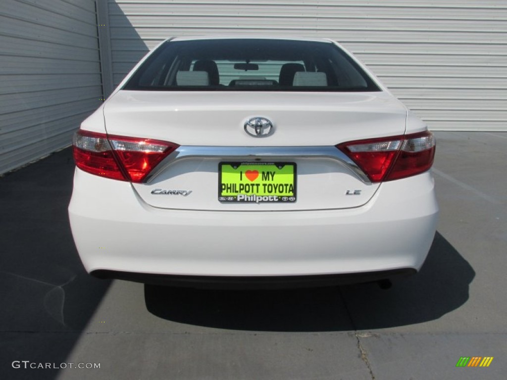 2015 Camry LE - Super White / Ash photo #5