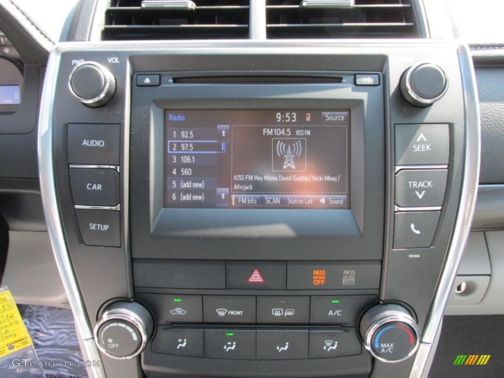 2015 Camry LE - Predawn Gray Mica / Ash photo #25