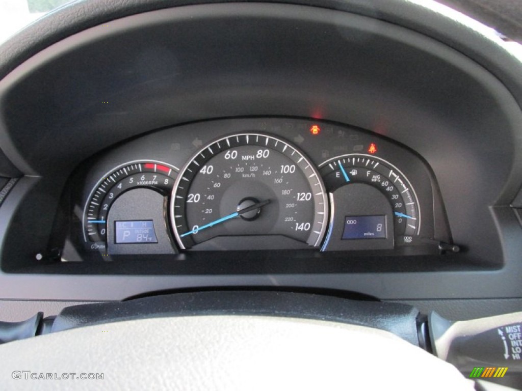2015 Camry LE - Predawn Gray Mica / Ash photo #29