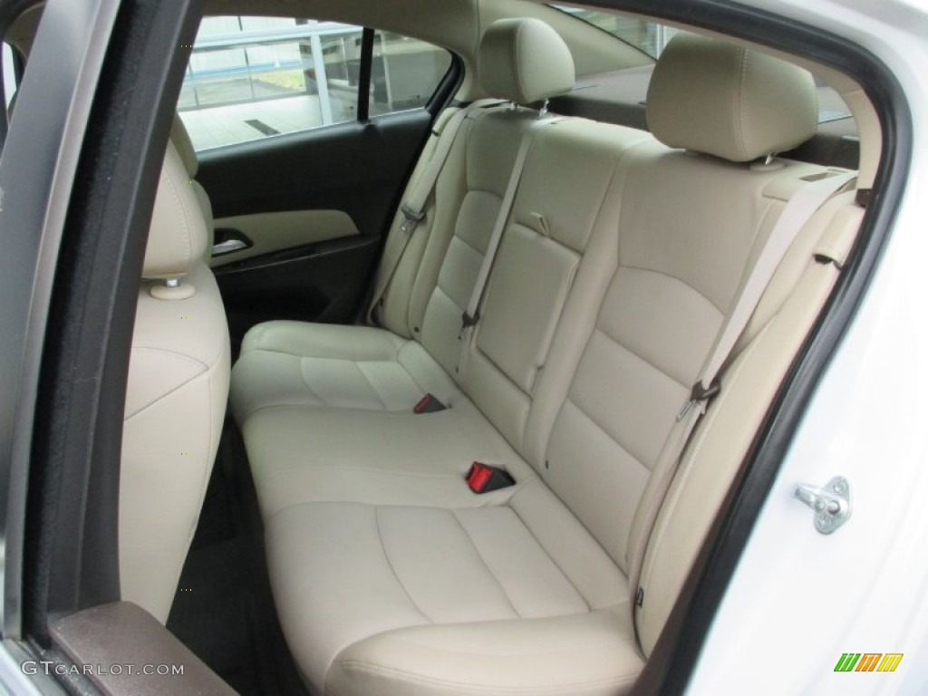 2013 Cruze LTZ - Summit White / Cocoa/Light Neutral photo #21