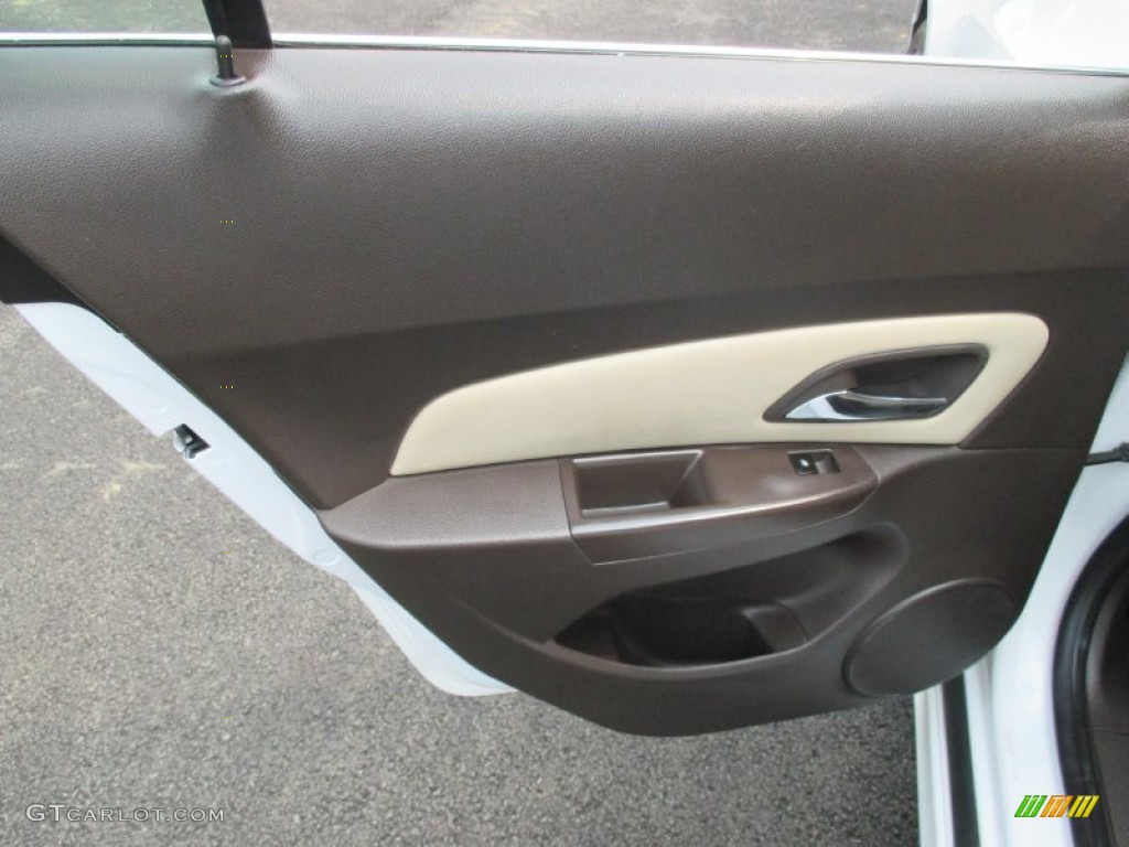 2013 Cruze LTZ - Summit White / Cocoa/Light Neutral photo #22