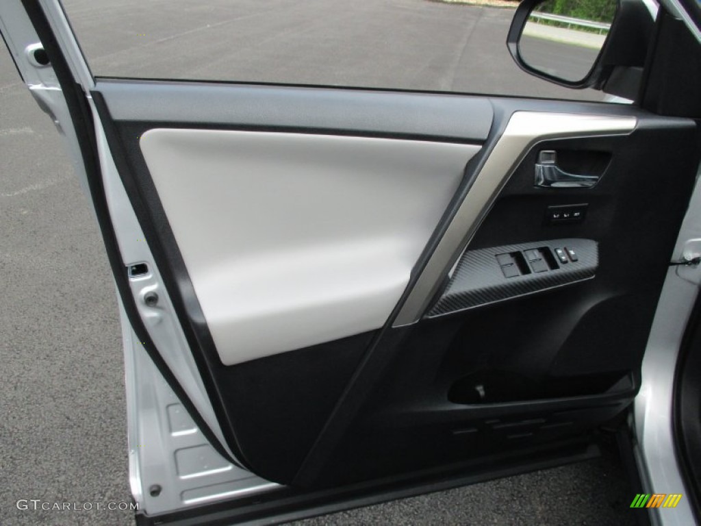 2015 RAV4 Limited AWD - Classic Silver Metallic / Ash photo #18