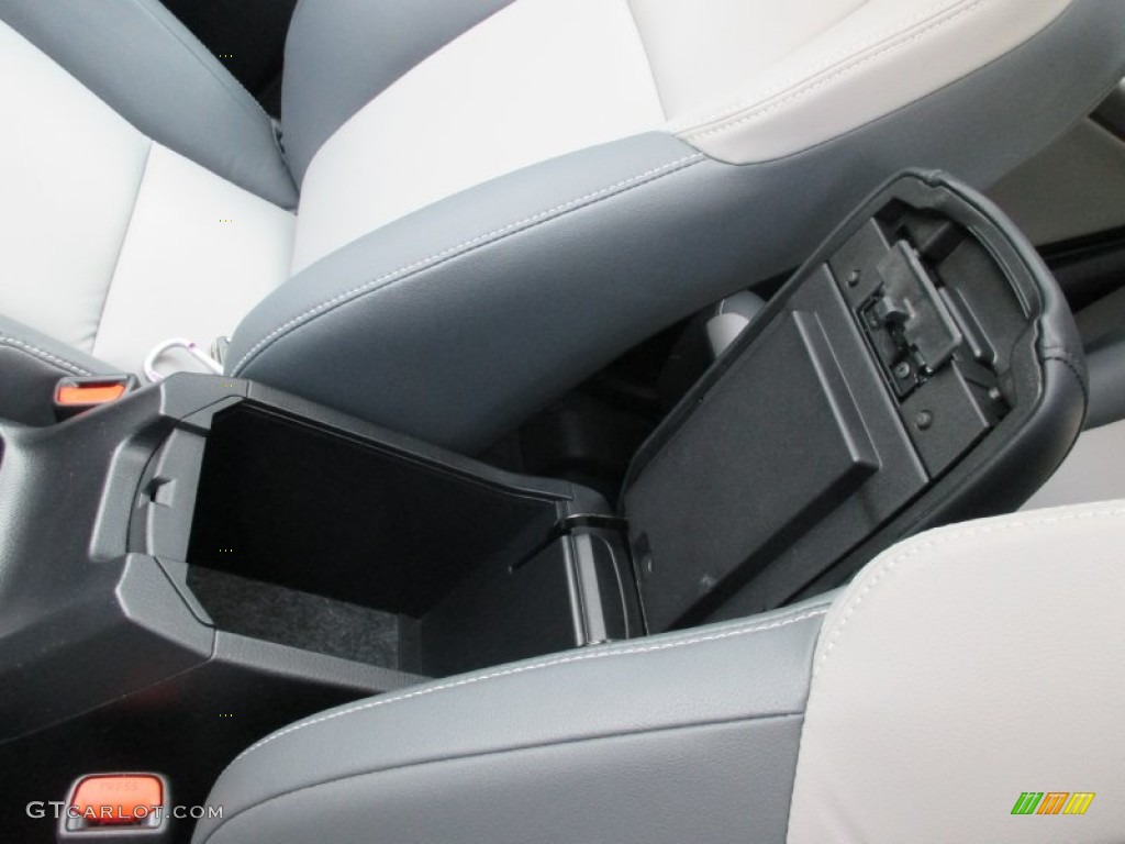 2015 RAV4 Limited AWD - Classic Silver Metallic / Ash photo #25