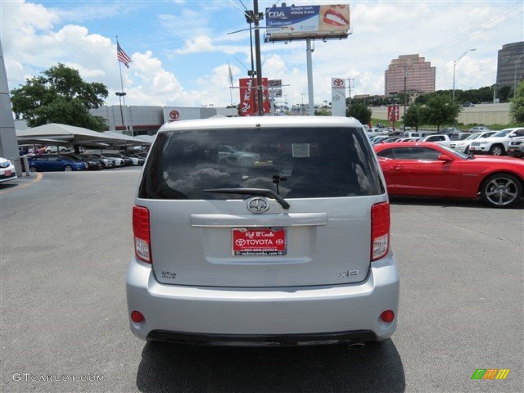 2013 xB  - Classic Silver Metallic / Dark Gray photo #6