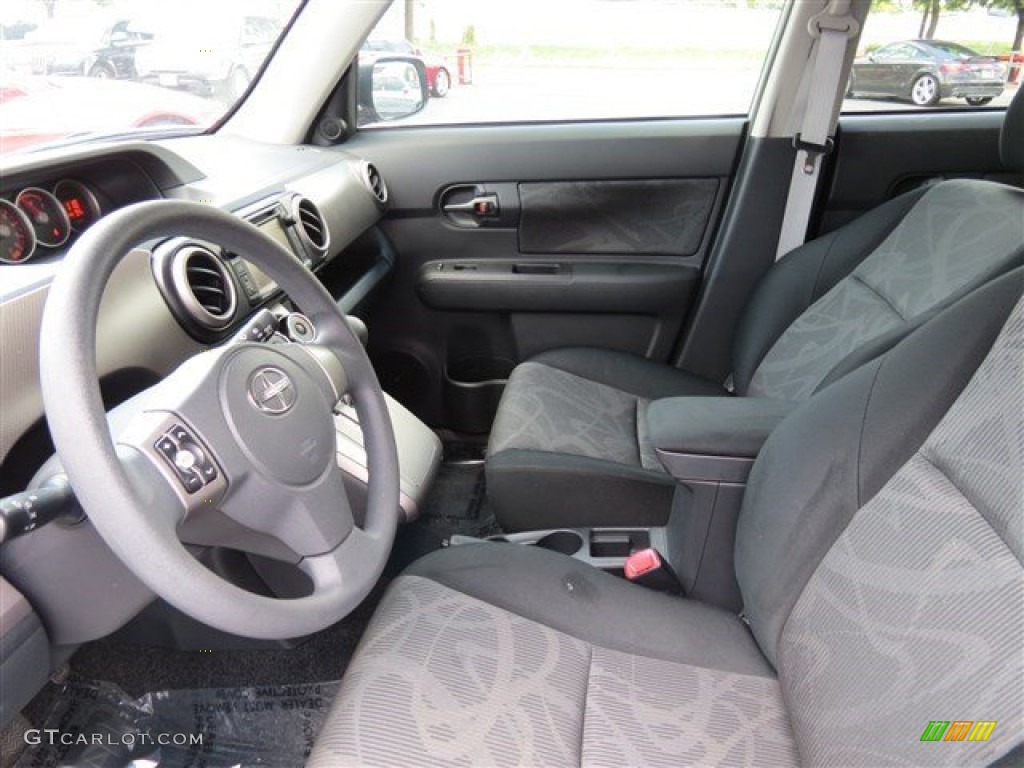 2013 xB  - Classic Silver Metallic / Dark Gray photo #13