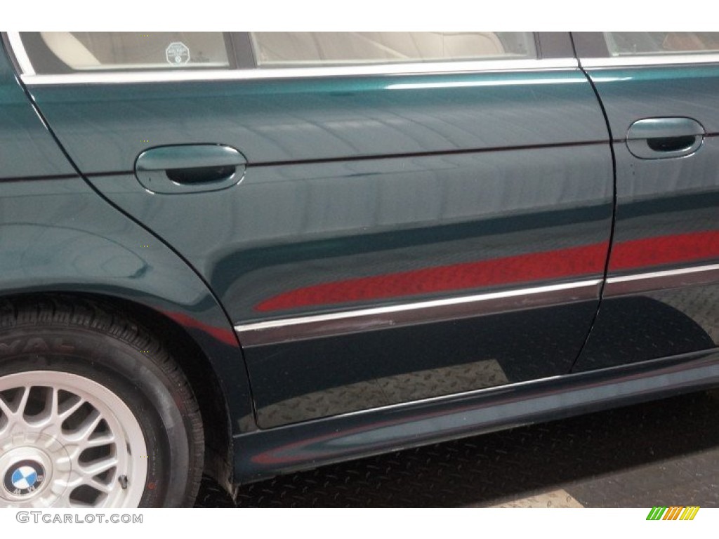 1997 5 Series 528i Sedan - Oxford Green Metallic / Sand Beige photo #50