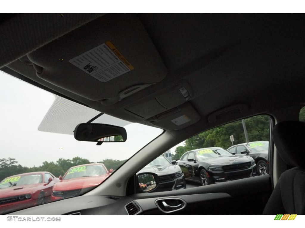 2014 Sentra SV - Magnetic Gray / Charcoal photo #11