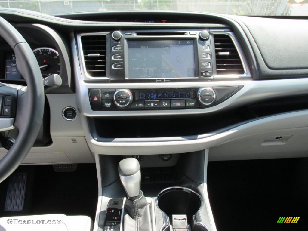 2015 Highlander XLE - Shoreline Blue Pearl / Ash photo #27