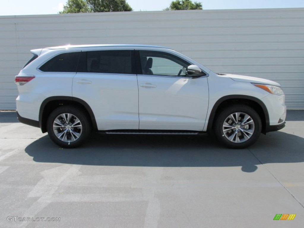 2015 Highlander XLE - Blizzard Pearl White / Black photo #3