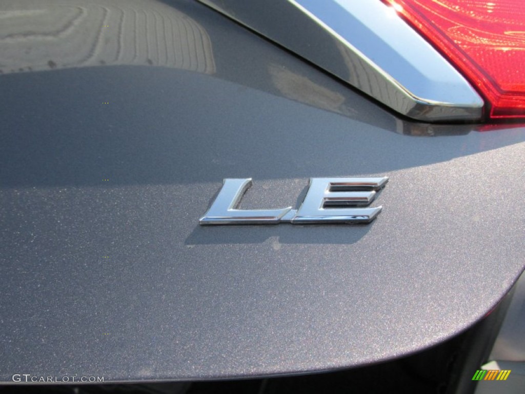2015 Camry LE - Predawn Gray Mica / Ash photo #14