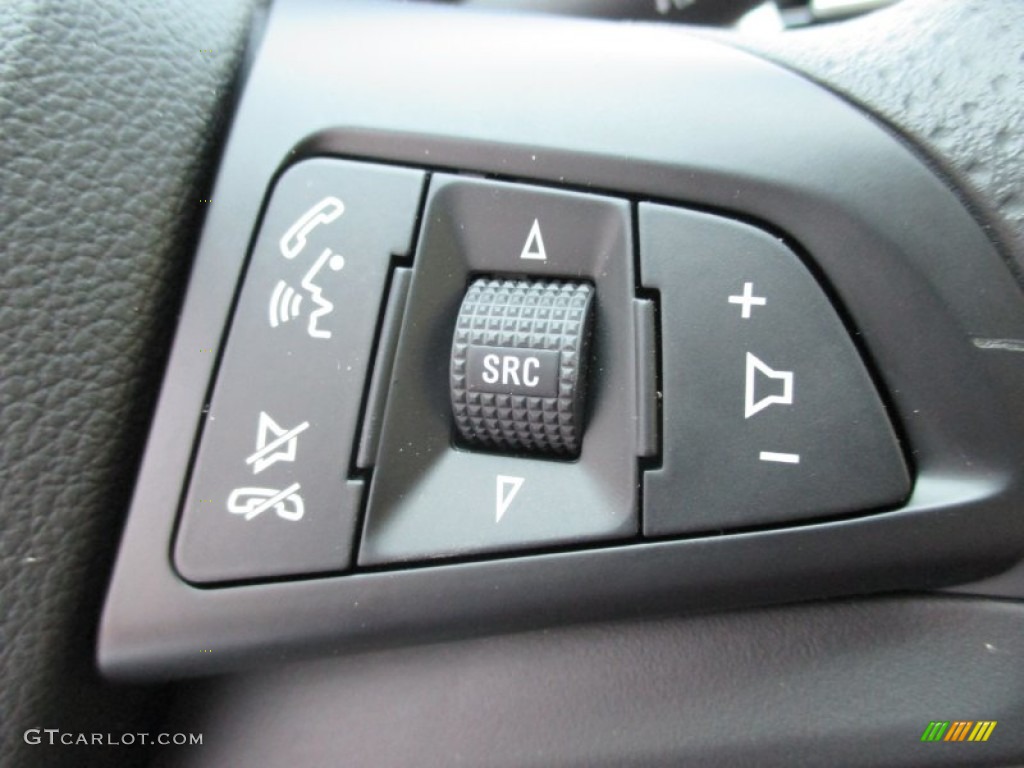 2015 Chevrolet Cruze L Controls Photos