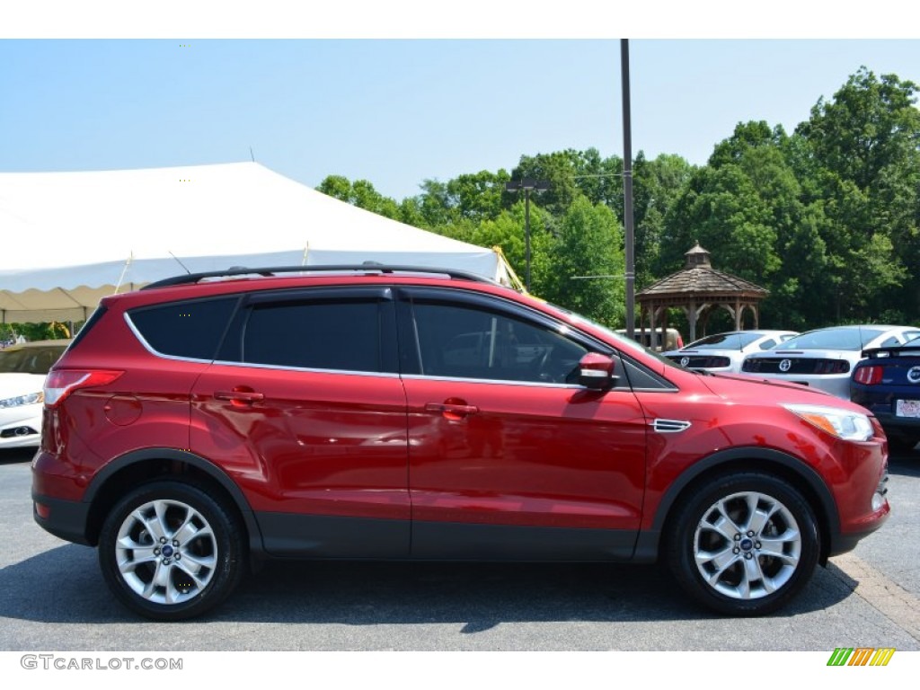 2013 Escape SEL 1.6L EcoBoost - Ruby Red Metallic / Charcoal Black photo #2