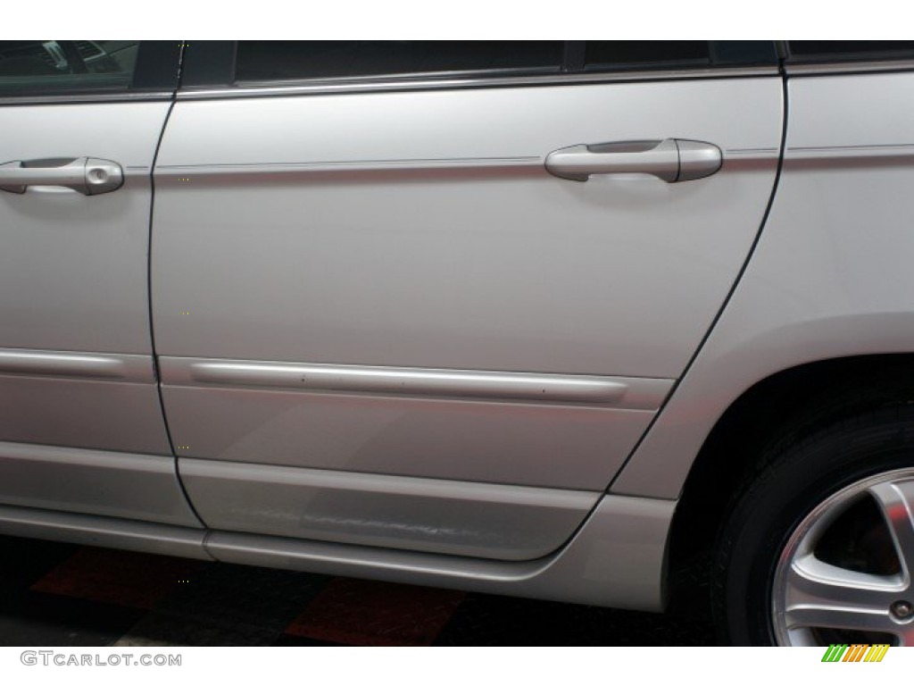 2008 Pacifica Touring AWD - Bright Silver Metallic / Pastel Slate Gray photo #70