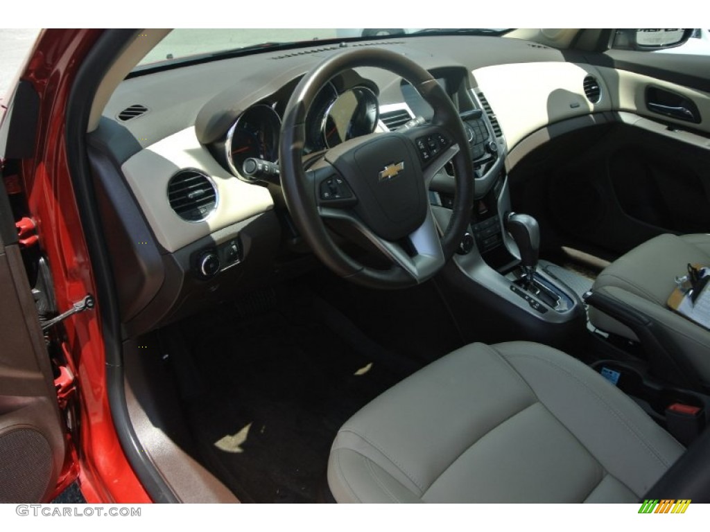2014 Cruze LTZ - Crystal Red Tintcoat / Cocoa/Light Neutral photo #27