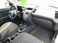 2010 Clear White Kia Soul 1.6  photo #11