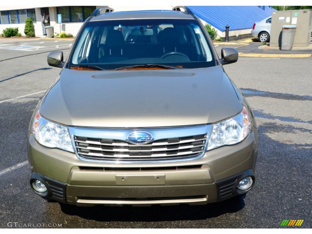 2009 Forester 2.5 X Limited - Topaz Gold Metallic / Black photo #2