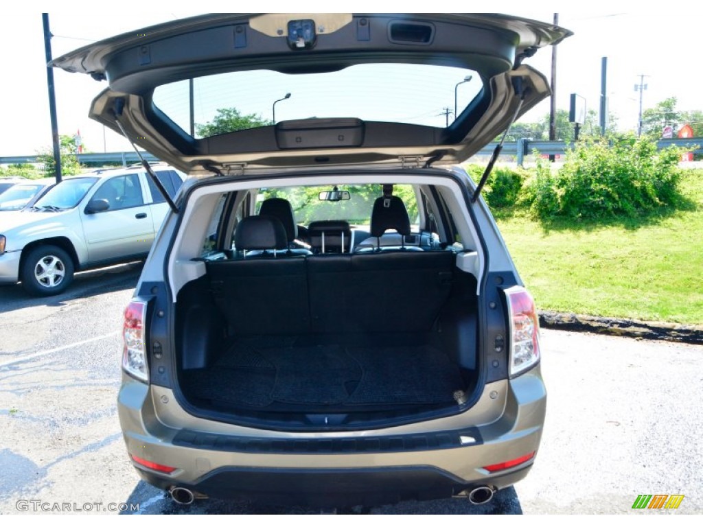 2009 Forester 2.5 X Limited - Topaz Gold Metallic / Black photo #9