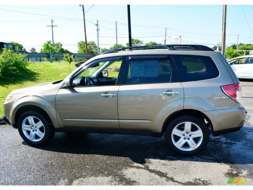 2009 Forester 2.5 X Limited - Topaz Gold Metallic / Black photo #12