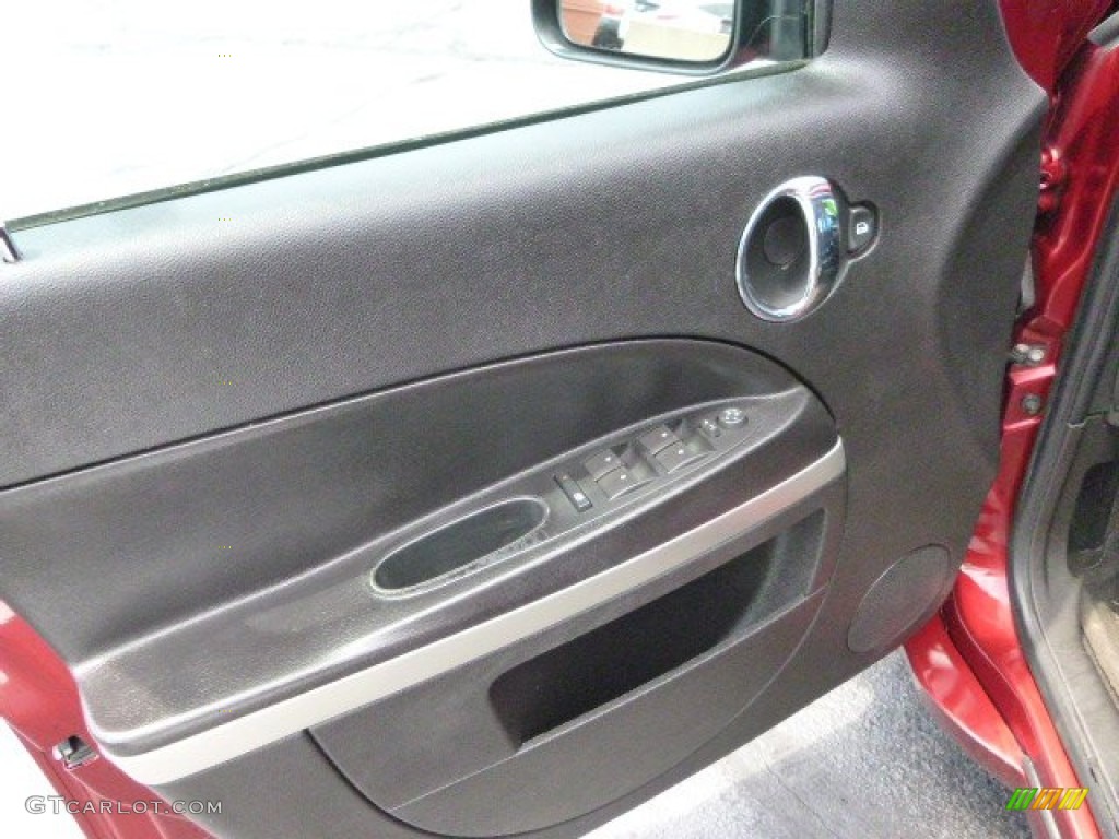 2009 HHR LS - Cardinal Red Metallic / Ebony photo #17