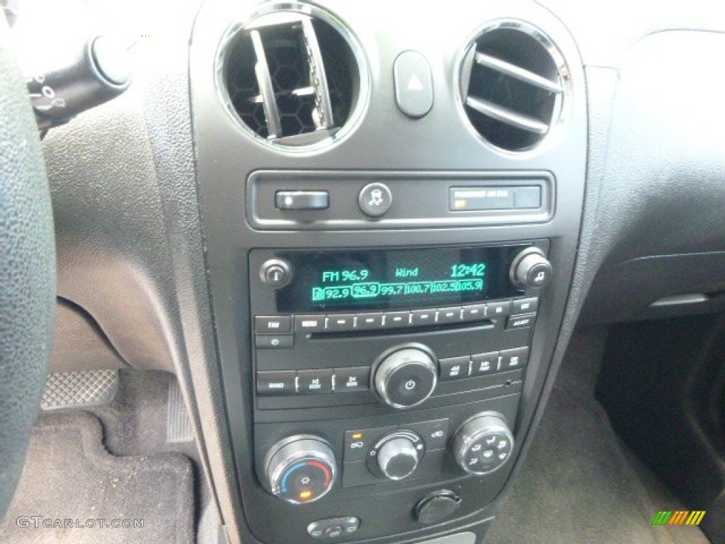 2009 HHR LS - Cardinal Red Metallic / Ebony photo #18