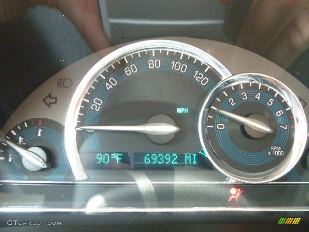 2009 HHR LS - Cardinal Red Metallic / Ebony photo #20