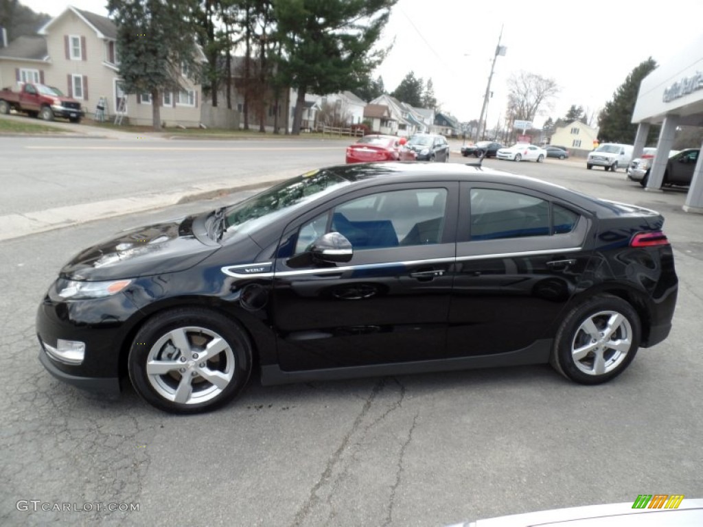 2012 Volt Hatchback - Black / Jet Black/Ceramic White Accents photo #8