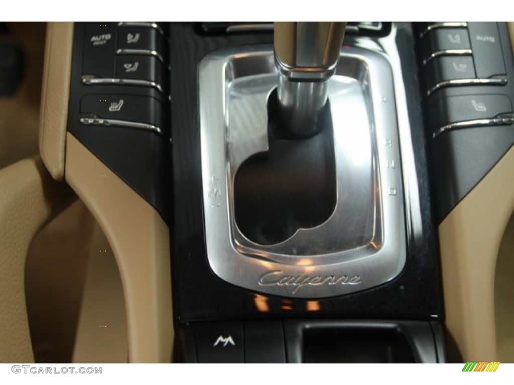 2011 Cayenne  - Umber Brown Metallic / Luxor Beige photo #16