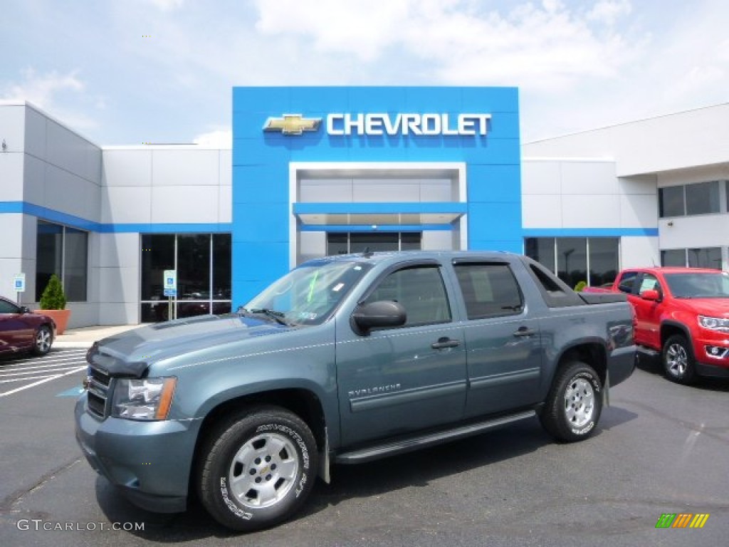 2010 Avalanche LS 4x4 - Blue Granite Metallic / Ebony photo #1