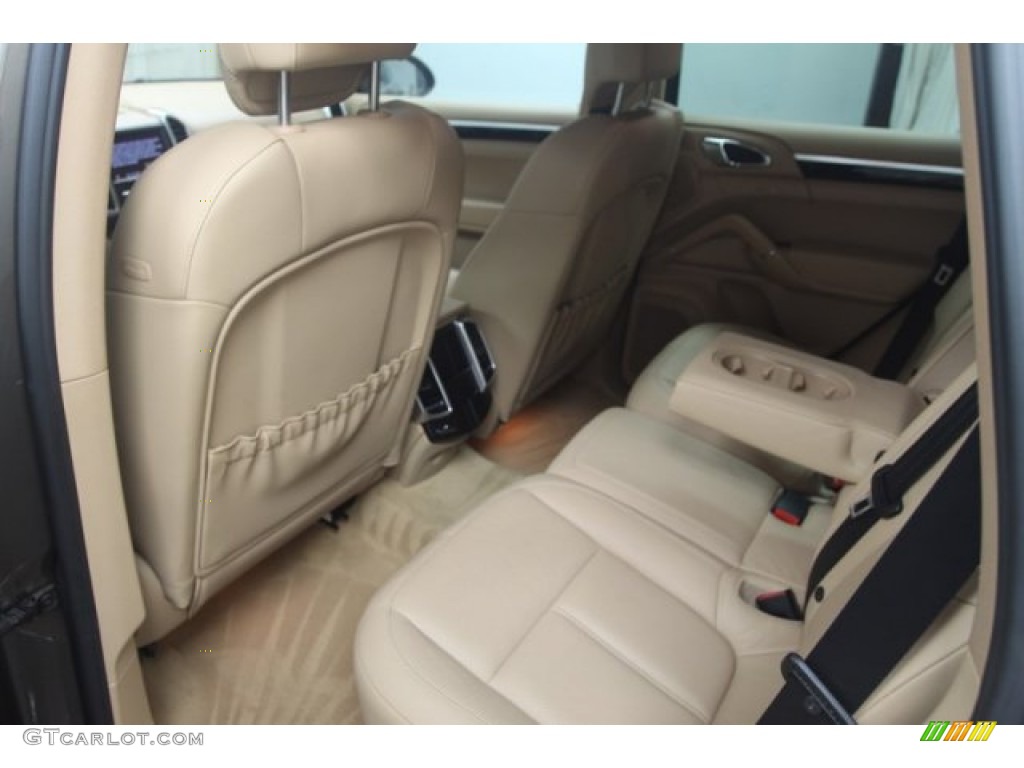 2011 Cayenne  - Umber Brown Metallic / Luxor Beige photo #20