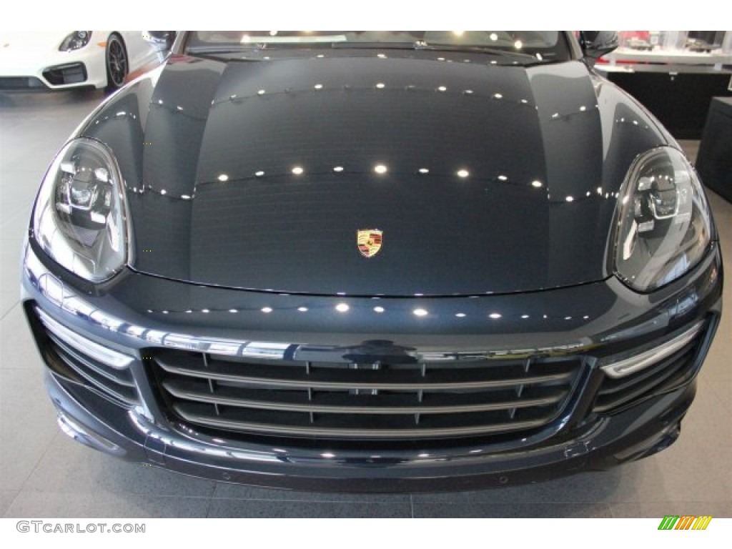 Moonlight Blue Metallic 2016 Porsche Cayenne GTS Exterior Photo #104683662