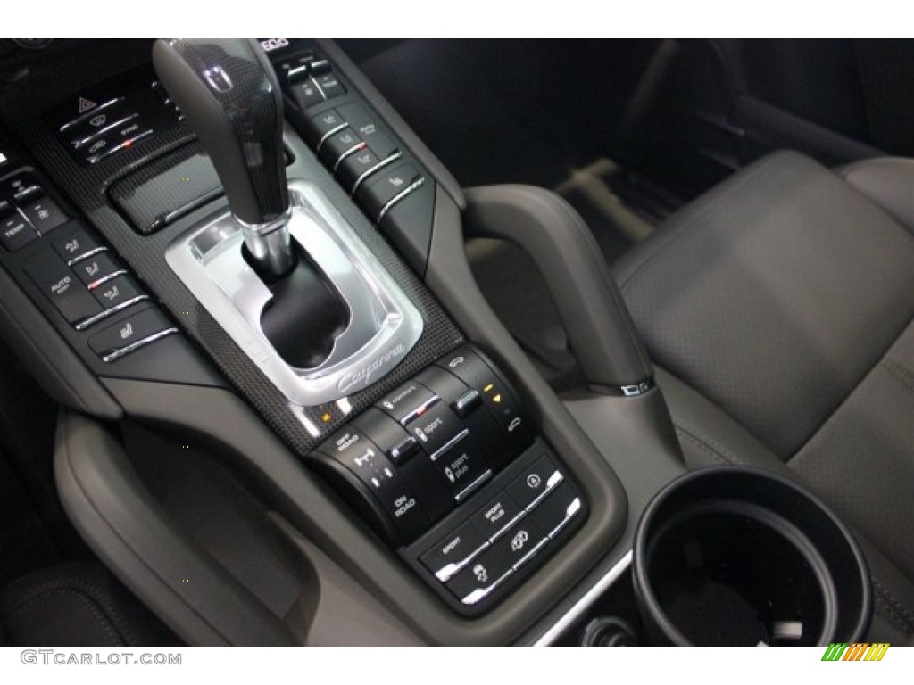 2016 Porsche Cayenne GTS Controls Photo #104683848