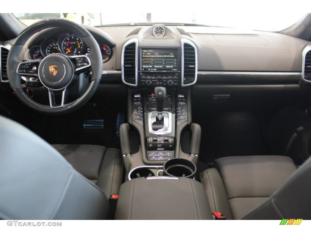 2016 Porsche Cayenne GTS Agate Grey Dashboard Photo #104684154