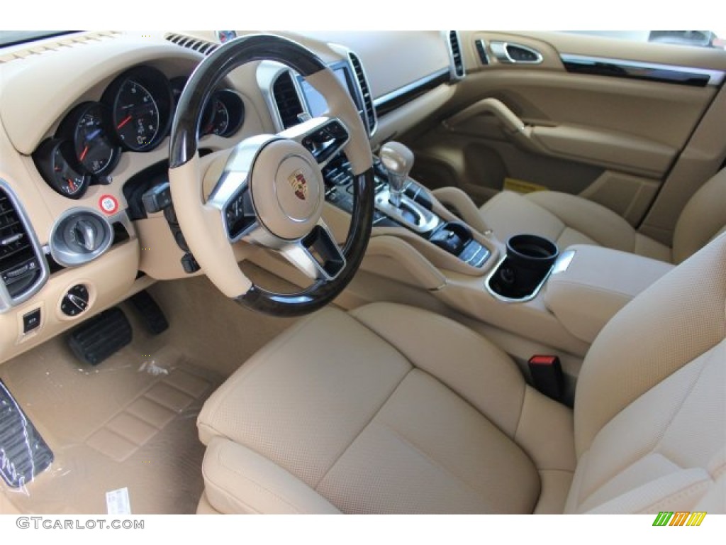 Luxor Beige Interior 2016 Porsche Cayenne Standard Cayenne Model Photo #104684441