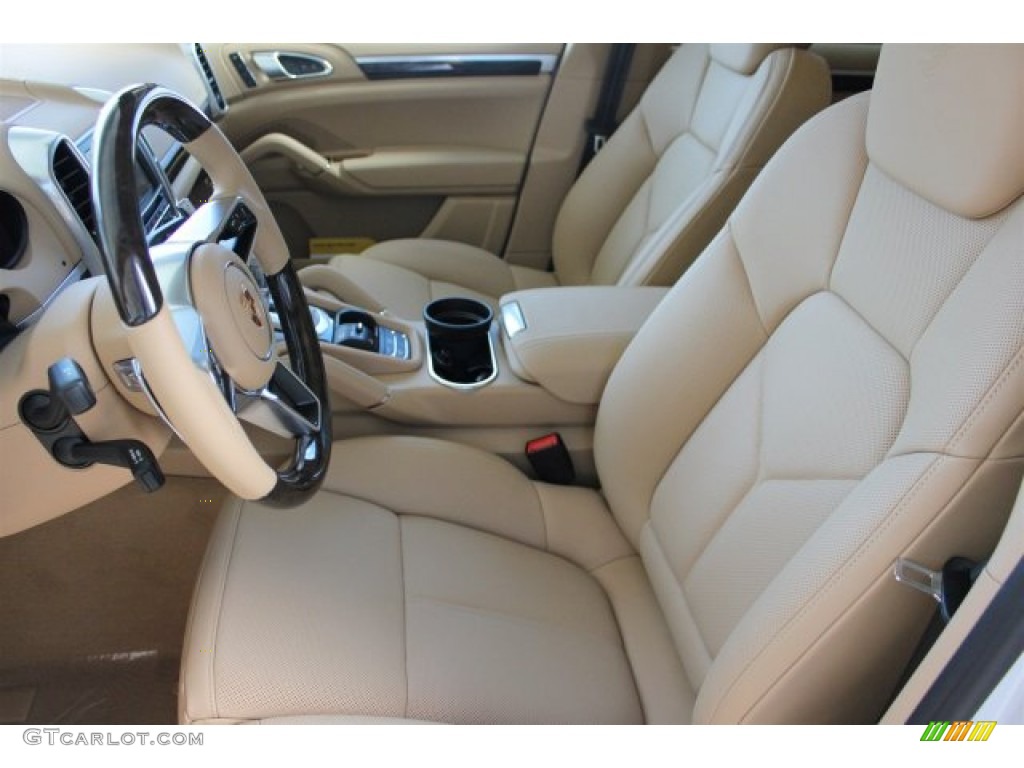 Luxor Beige Interior 2016 Porsche Cayenne Standard Cayenne Model Photo #104684456