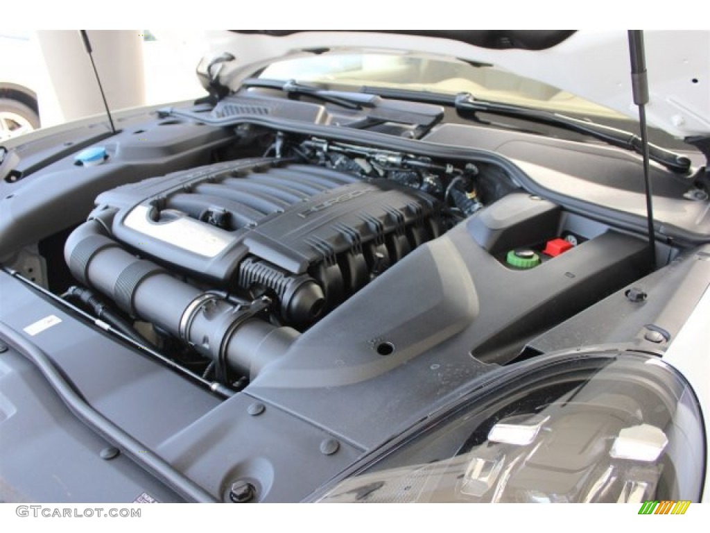 2016 Porsche Cayenne Standard Cayenne Model 3.6 Liter DFI DOHC 24-Valve VVT V6 Engine Photo #104685033