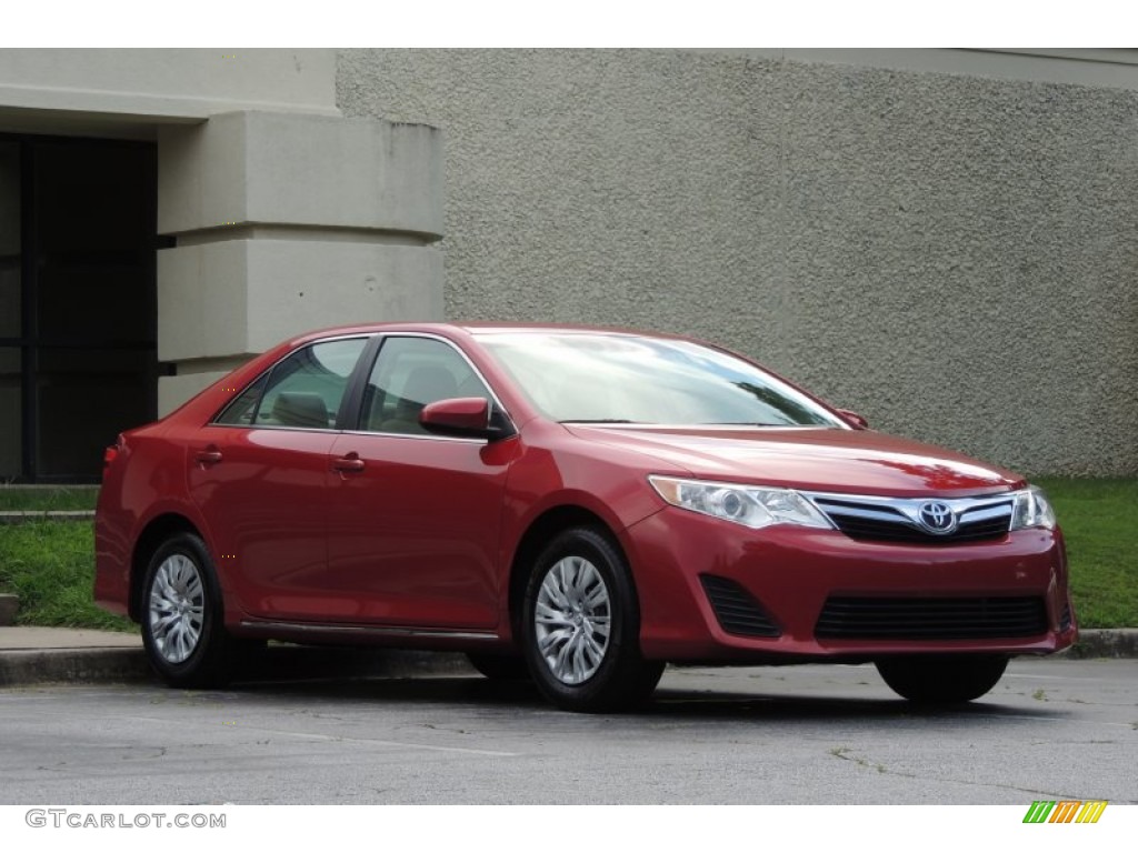 2014 Camry LE - Barcelona Red Metallic / Ivory photo #5