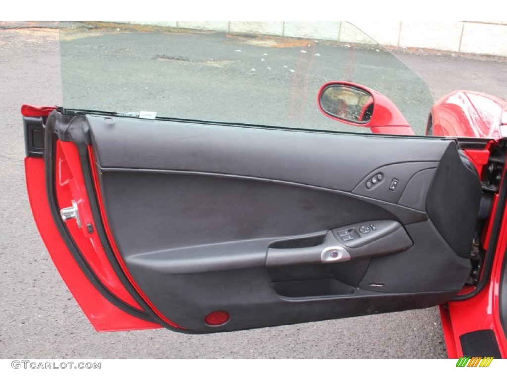 2005 Corvette Coupe - Precision Red / Ebony photo #25