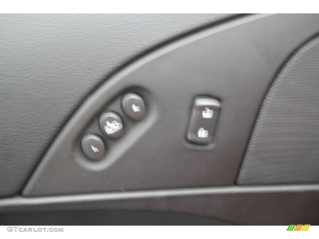 2005 Corvette Coupe - Precision Red / Ebony photo #26
