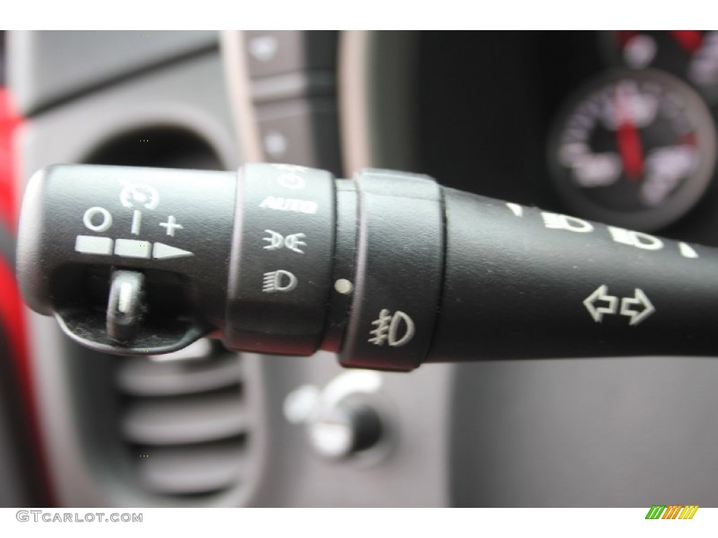 2005 Corvette Coupe - Precision Red / Ebony photo #53