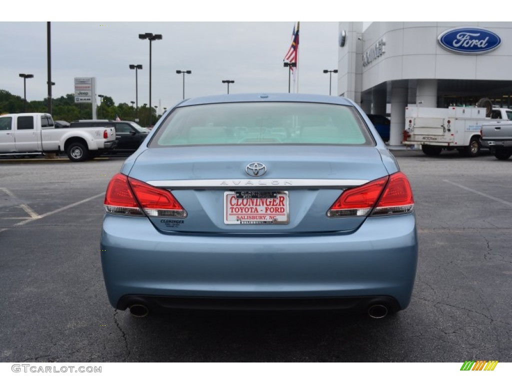 2011 Avalon Limited - Zephyr Blue Metallic / Light Gray photo #5
