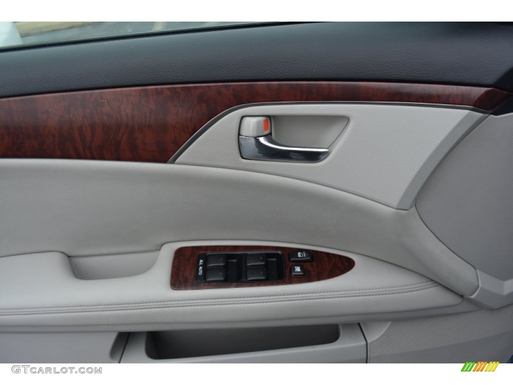 2011 Avalon Limited - Zephyr Blue Metallic / Light Gray photo #8