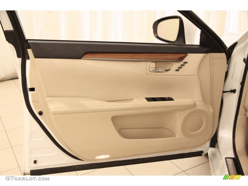 2014 Lexus ES 300h Hybrid Parchment Door Panel Photo #104699958