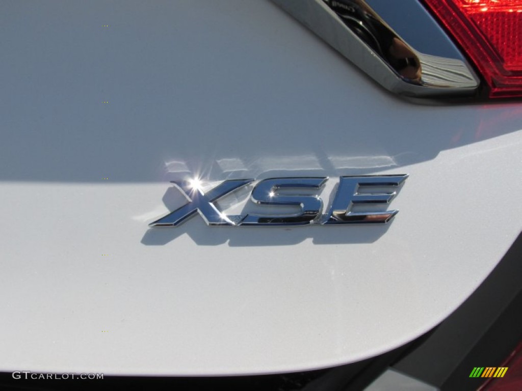 2015 Camry XSE V6 - Blizzard Pearl White / Black photo #14