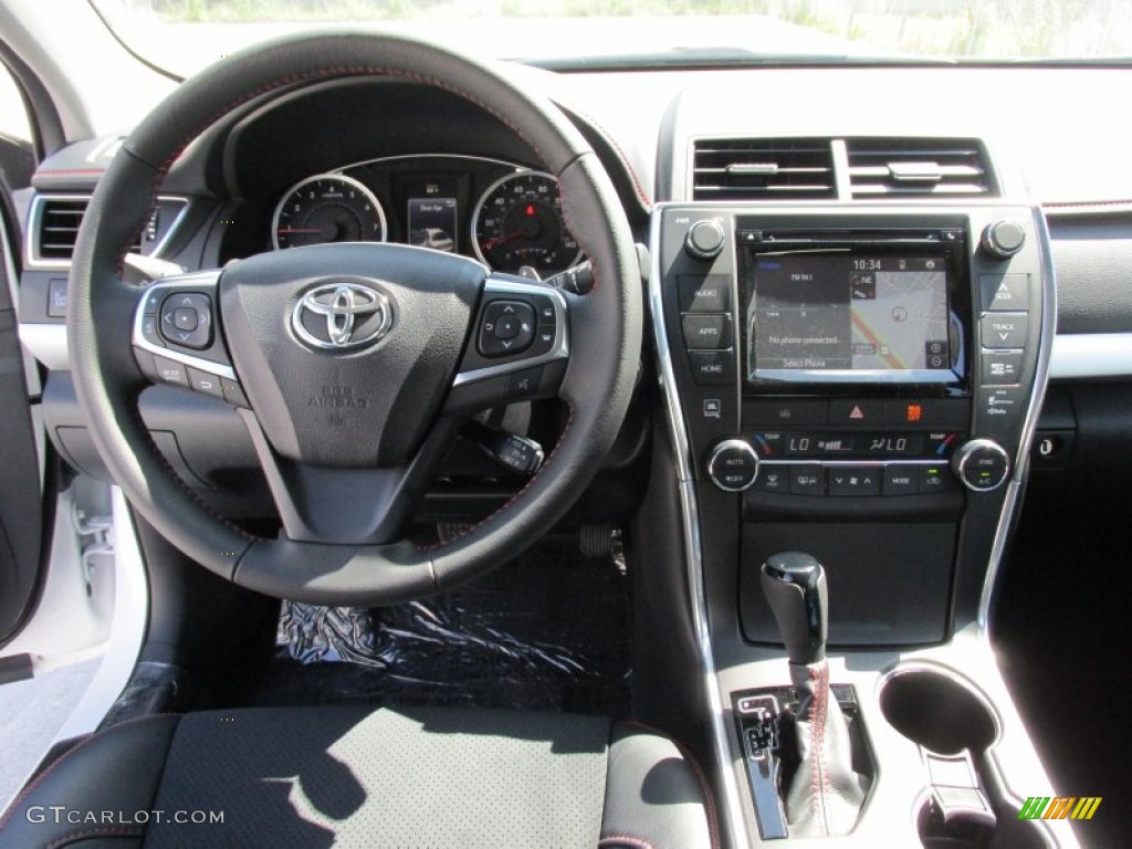 2015 Camry XSE V6 - Blizzard Pearl White / Black photo #24