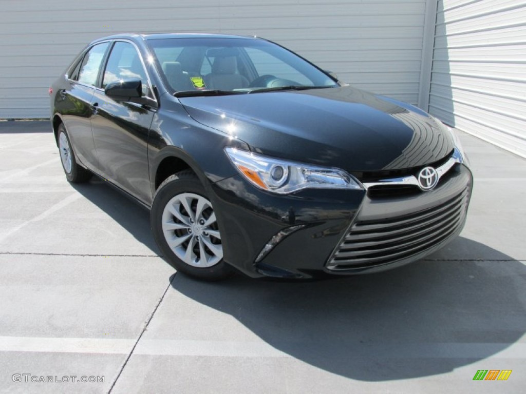 2015 Camry LE - Cosmic Gray Mica / Ash photo #2