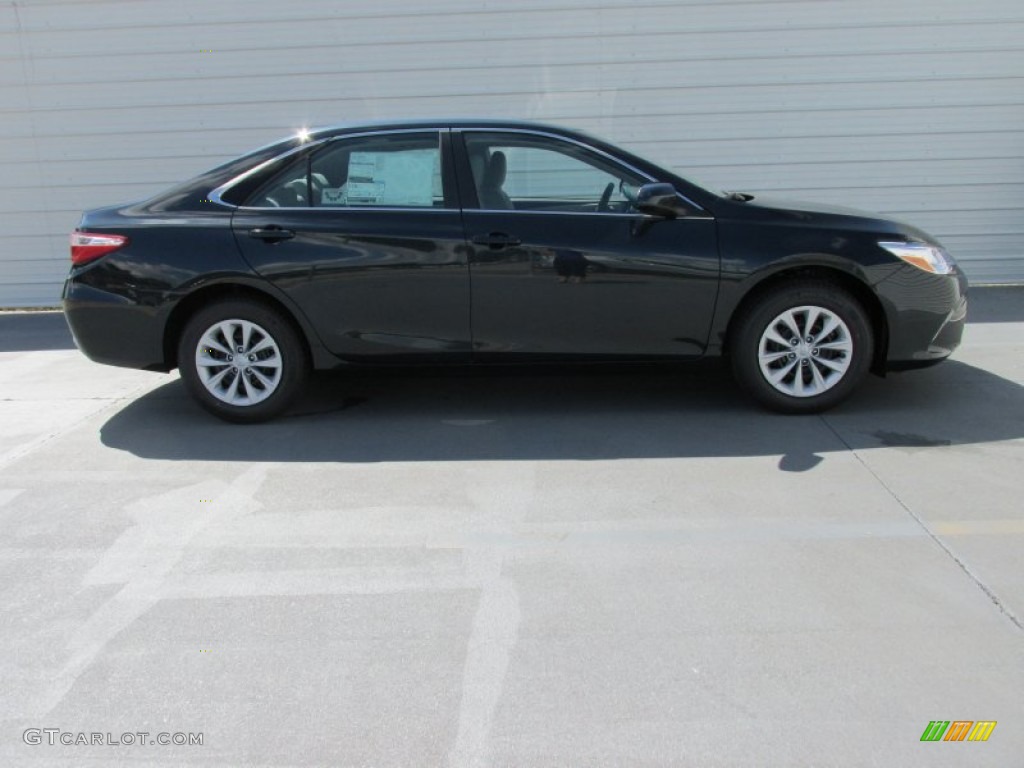 2015 Camry LE - Cosmic Gray Mica / Ash photo #3