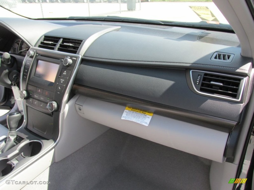 2015 Camry LE - Cosmic Gray Mica / Ash photo #16