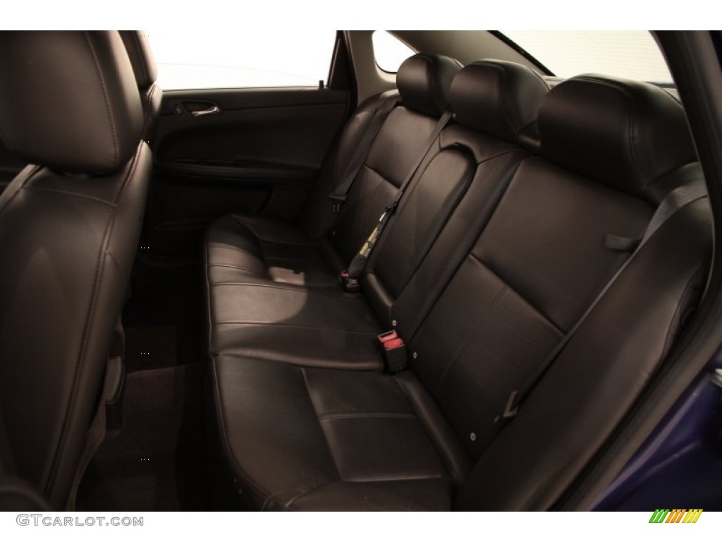 Ebony Black Interior 2006 Chevrolet Impala LT Photo #104705994