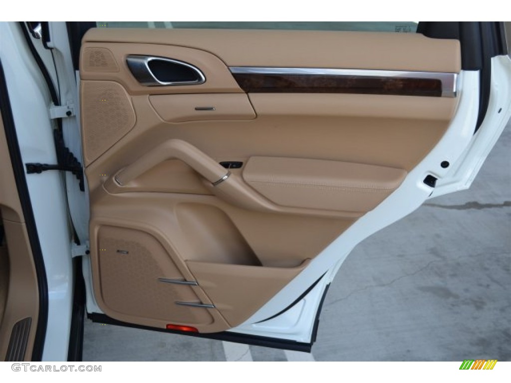 2011 Porsche Cayenne S Luxor Beige Door Panel Photo #104708898